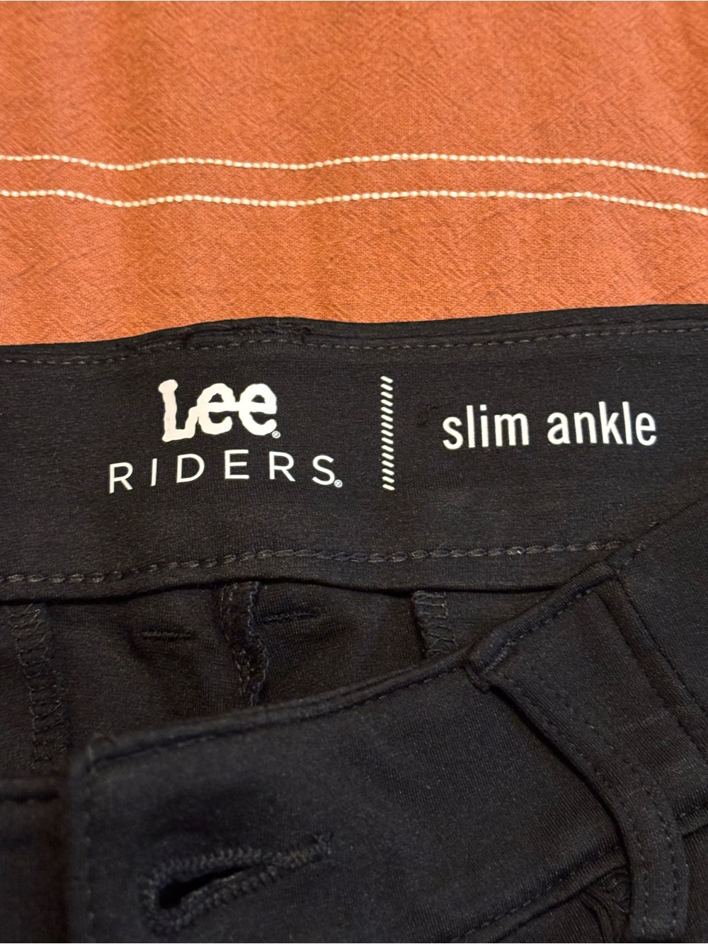 Lee Riders Slim Ankle Pants - Picture 3 of 4